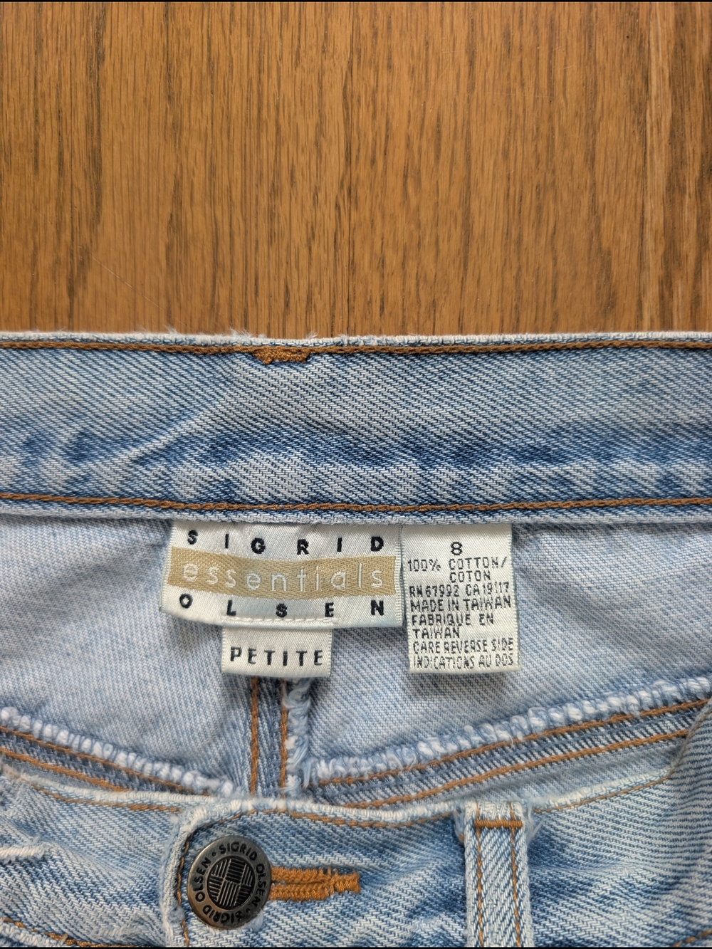 Sigrid Olsen Light Blue 90s High-Rise Mom Jeans - Picture 2 of 6